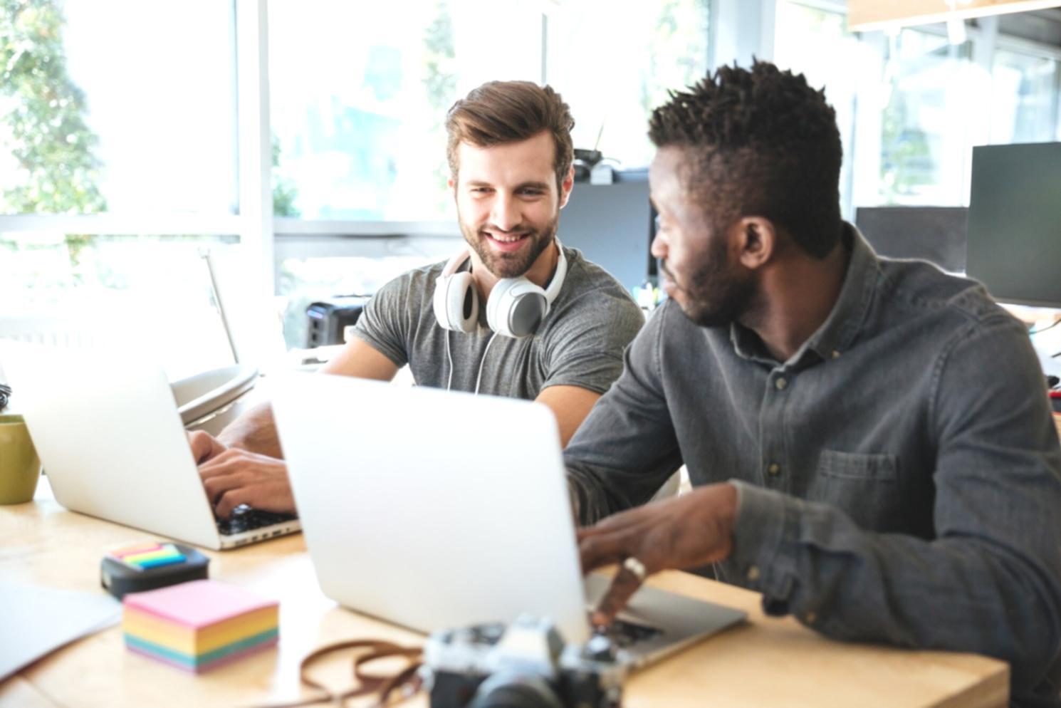 Ambiente di formazione professionale nuvariqent con strumenti di hairdressing moderni